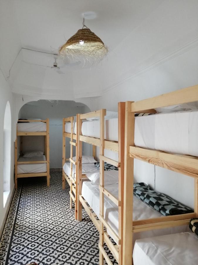 Earth Hostal *